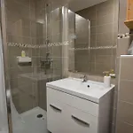 Xena - With Terrace Aspretto - By Tgb 아파트 *