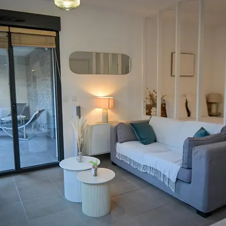 Xena - With Terrace Aspretto - By Tgb *