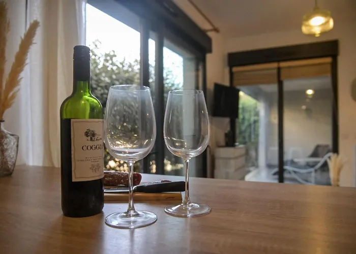 Apartment Xena - With Terrace Aspretto - By Tgb